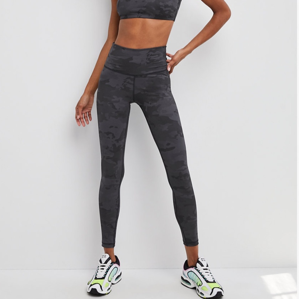 Tnalife™ Atmosphere Hi-Rise 7/8 Legging